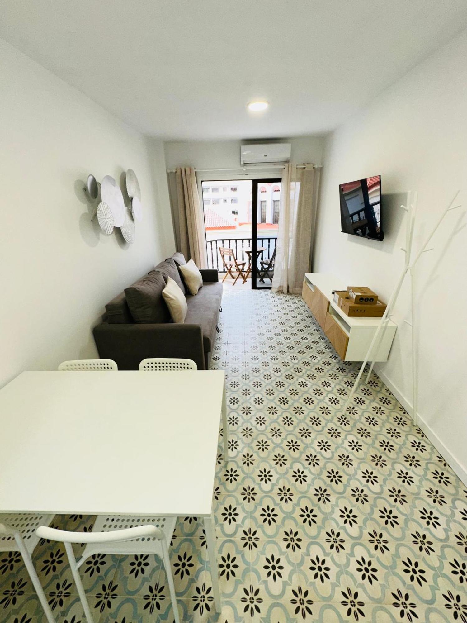 Central Flat Los Cristianos Square Guincho  Exterior foto